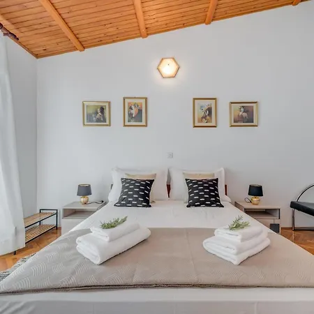 Ferienhaus Above The Sea Marusici (Split-Dalmatia)
